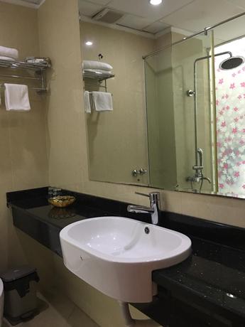 Imagen de la habitación del Hotel Millennium Hanoi. Foto 12