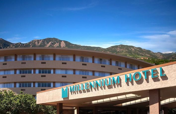 Imagen de los interiores del Hotel Millennium Harvest House Boulder. Foto 10