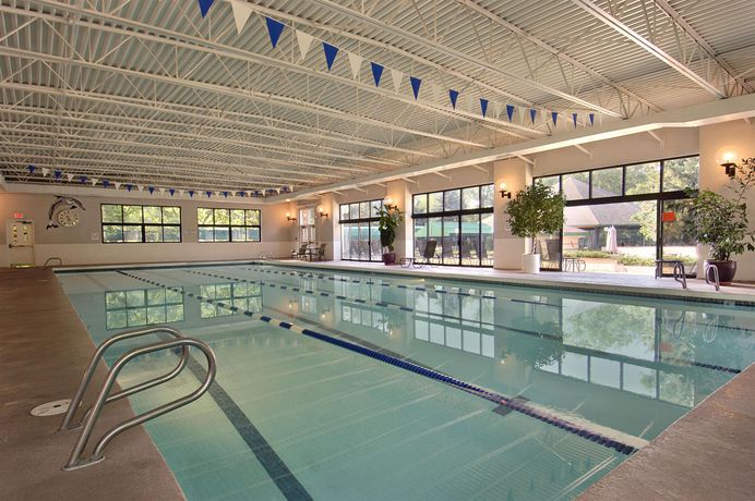 Imagen de los interiores del Hotel Millennium Harvest House Boulder. Foto 11