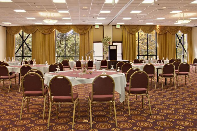 Imagen de los exteriores del Hotel Millennium Harvest House Boulder. Foto 6