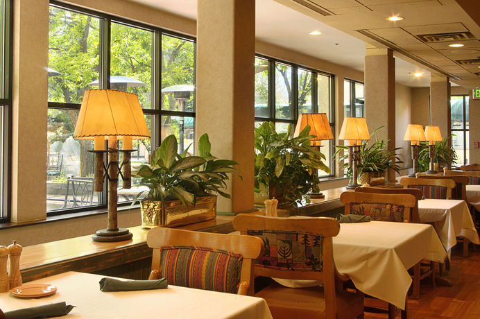 Imagen de la habitación del Hotel Millennium Harvest House Boulder. Foto 5