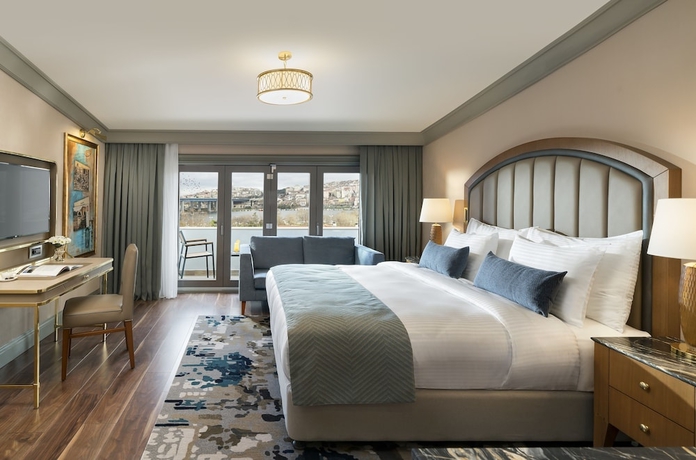 Imagen de la habitación del Hotel Millennium Istanbul Golden Horn. Foto 11