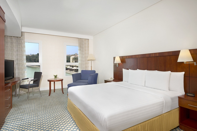 Imagen de la habitación del Hotel Millennium Lakeview Hotel. Foto 6