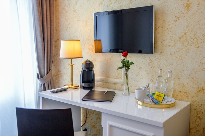 Imagen de la habitación del Hotel Millennium, Locarno. Foto 15