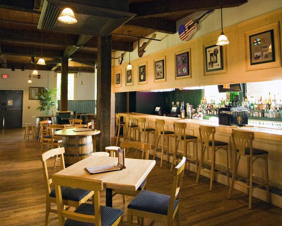 Imagen del bar/restaurante del Hotel Millennium Maxwell House Nashville. Foto 4