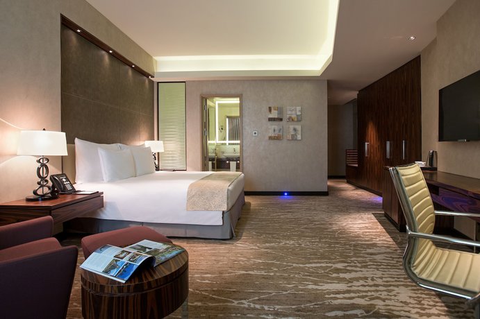 Imagen de la habitación del Hotel Millennium Plaza Doha. Foto 7