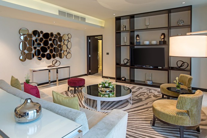 Imagen de la habitación del Hotel Millennium Plaza Doha. Foto 12