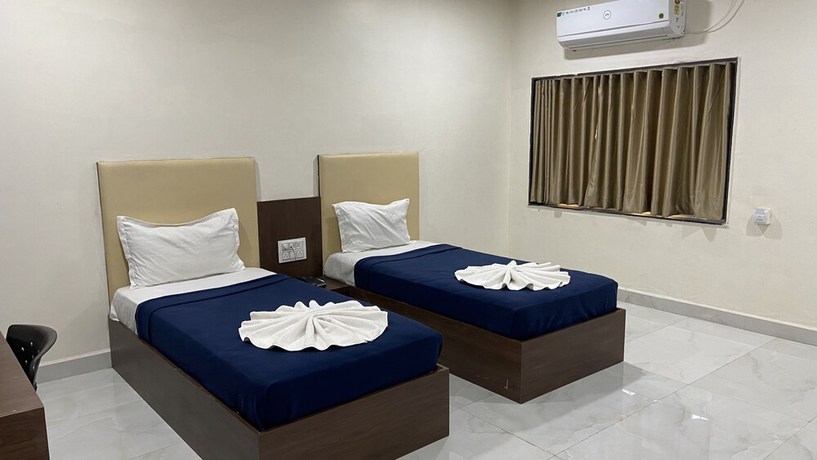 Imagen de la habitación del Hotel Millennium Plaza, Jamnagar. Foto 5