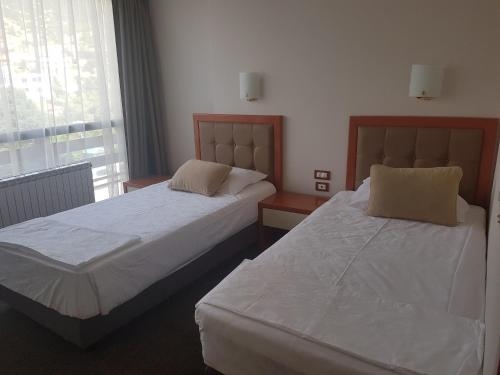 Imagen de la habitación del Hotel Millennium, Pogradec. Foto 7