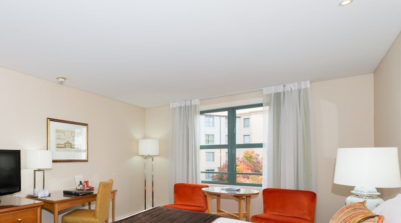 Imagen de la habitación del Hotel Millennium Queenstown. Foto 12