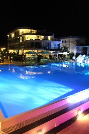 Imagen de los interiores del Hotel Millennium Resort And Spa. Foto 4