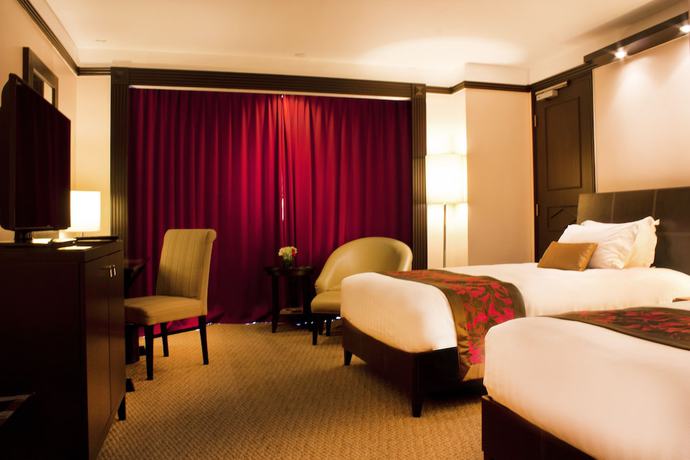 Imagen de la habitación del Hotel Millennium Sirih Jakarta. Foto 8