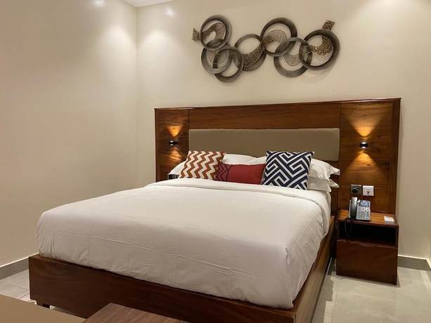 Imagen de la habitación del Hotel Millennium Terrace. Foto 10