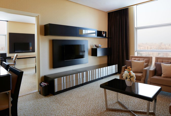 Imagen de la habitación del Hotel Millennium and Convention Centre Kuwait. Foto 6