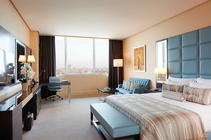 Imagen de la habitación del Hotel Millennium and Convention Centre Kuwait. Foto 11