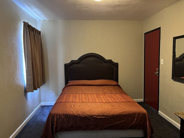 Imagen de la habitación del Hotel Miller. Foto 6