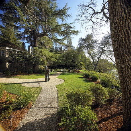 Imagen de los exteriores del Hotel Milliken Creek Inn. Foto 15