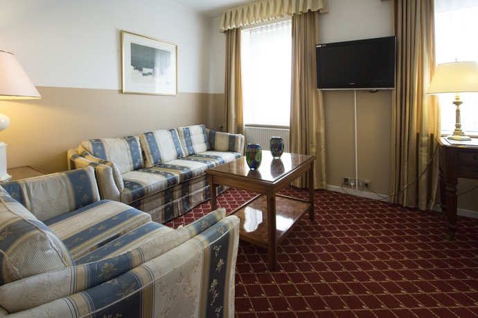 Imagen de los interiores del Hotel Milling Plaza. Foto 16