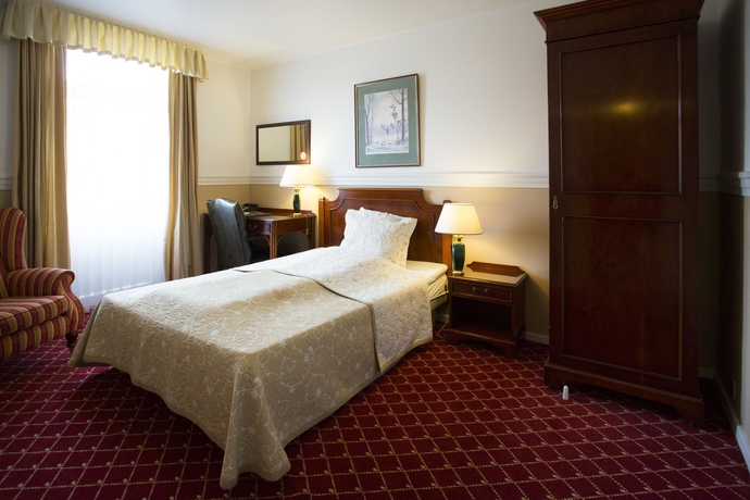 Imagen de la habitación del Hotel Milling Plaza. Foto 15