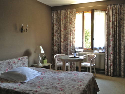 Imagen de la habitación del Hotel Million, Albertville. Foto 9