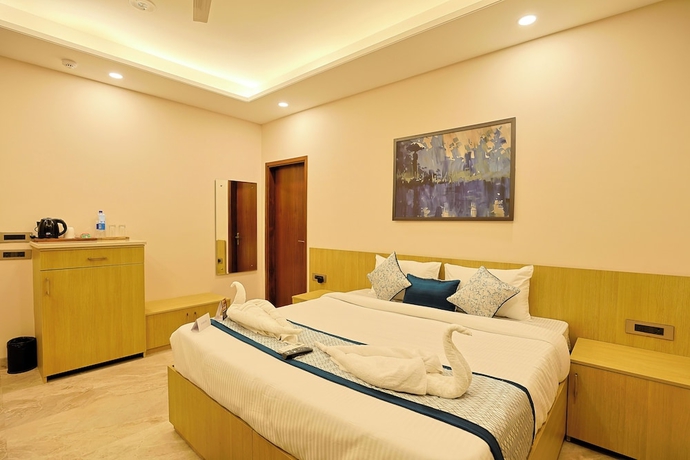 Imagen de la habitación del Hotel Millora Cyber Suites. Foto 5