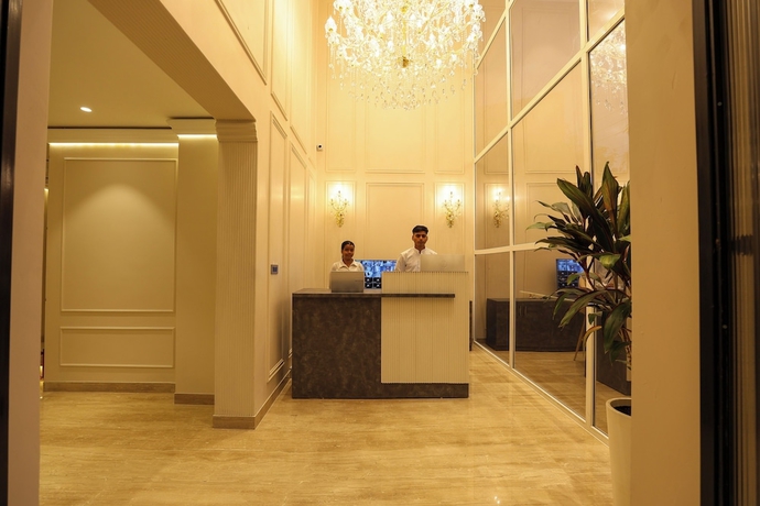 Imagen de los interiores del Hotel Millora Cyber Suites. Foto 13