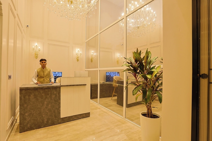 Imagen de los interiores del Hotel Millora Cyber Suites. Foto 14