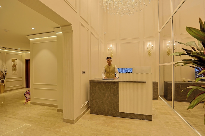 Imagen de los interiores del Hotel Millora Cyber Suites. Foto 15