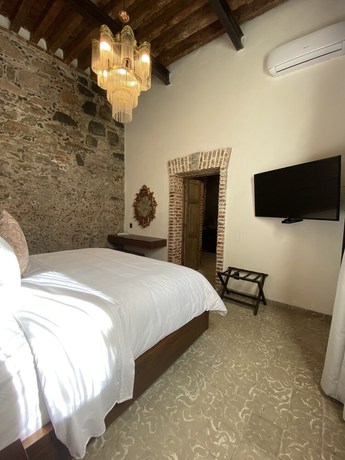 Imagen de la habitación del Hotel Milo Collection. Foto 15
