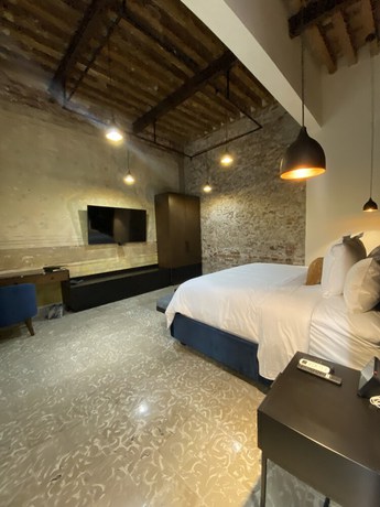 Imagen de la habitación del Hotel Milo Collection. Foto 16