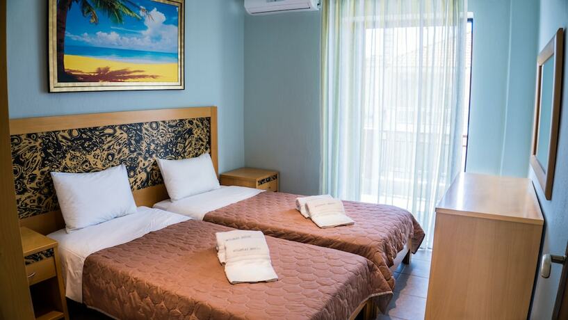 Imagen general del Hotel Milonas House Apartments. Foto 4