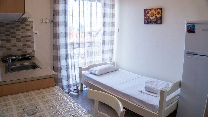 Imagen general del Hotel Milonas House Apartments. Foto 8