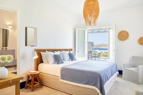Imagen de la habitación del Hotel Milos Breeze Boutique. Foto 10