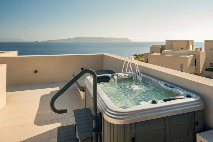 Imagen de la habitación del Hotel Milos Cove. Foto 14