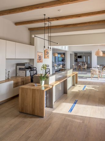 Imagen de los interiores del Hotel Milos Sea Resort. Foto 15