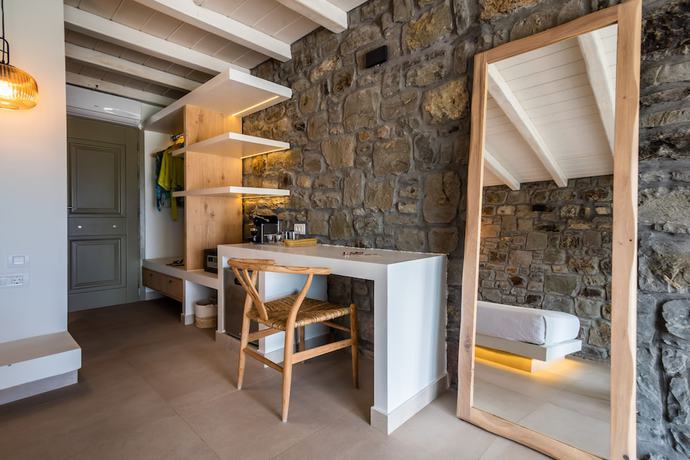 Imagen de la habitación del Hotel Milos Sea Resort. Foto 12