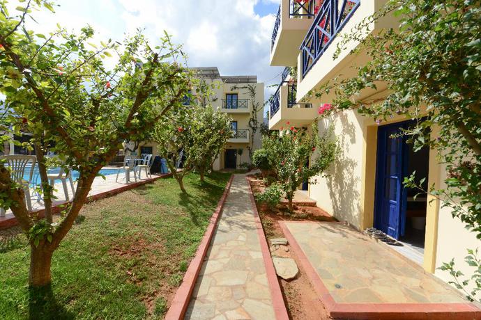 Imagen de los interiores del Hotel Milos Studios. Foto 6