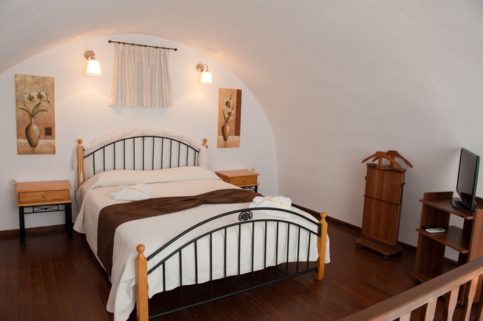 Imagen de la habitación del Hotel Milos Villas. Foto 3