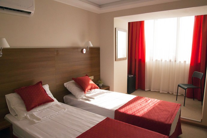 Imagen de la habitación del Hotel Milot. Foto 4