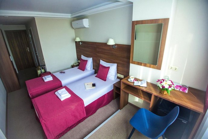 Imagen de la habitación del Hotel Milot. Foto 7