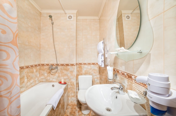 Imagen de la habitación del Hotel Milotel M+. Foto 13