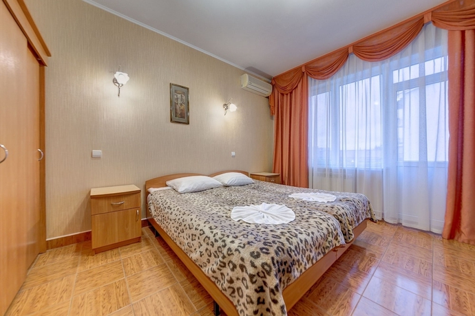 Imagen de la habitación del Hotel Milotel Margarita. Foto 13