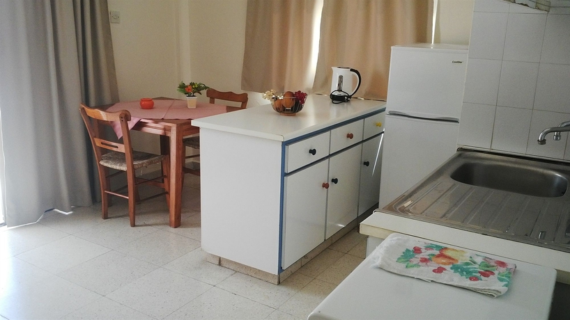 Imagen de la habitación del Hotel Milounapa Apartments. Foto 4