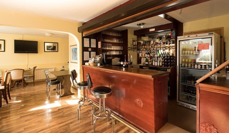 Imagen del bar/restaurante del Hotel Milton Keynes. Foto 6