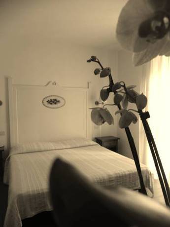 Imagen de la habitación del Hotel Milton, Marina Di Pietrasanta. Foto 4