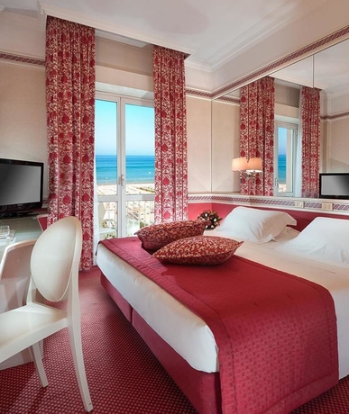 Imagen de la habitación del Hotel Milton, Rimini. Foto 8