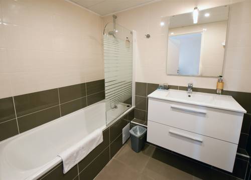 Imagen de la habitación del Hotel Milton (ex Gis ). Foto 6