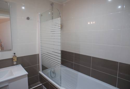 Imagen de la habitación del Hotel Milton (ex Gis ). Foto 15