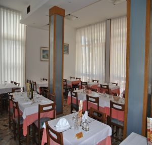 Imagen del bar/restaurante del Hotel Mimma. Foto 2