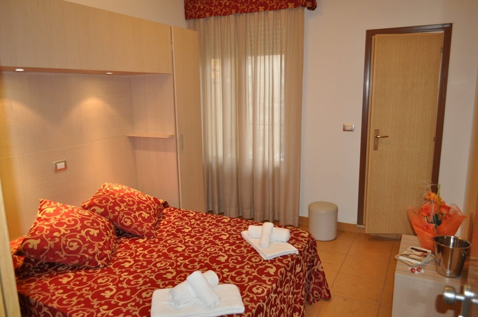 Imagen de la habitación del Hotel Mimosa, Costa de Rimini. Foto 4